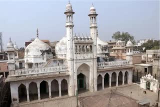 Shivling  Gyanvapi mosque  Gyanvapi mosque case  ഗ്യാന്‍വാപി മസ്‌ജിദ് കേസ്  ശിവലിംഗം സംരക്ഷിക്കണമെന്ന് സുപ്രീംകോടതി  ഇടക്കാല ഉത്തരവ്  സുപ്രീംകോടതി വാര്‍ത്തകള്‍  വാരാണസിയിലെ ഗ്യാന്‍വാപി മസ്‌ജിദ്  ഗ്യാന്‍വാപി മസ്‌ജിദ്  ഇടക്കാല ഉത്തരവ് സുപ്രീംകോടതി നീട്ടി  national news updates  latest news in gyanvapi masjid