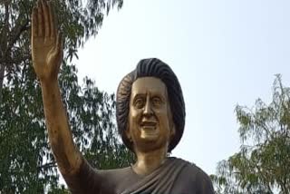 Indira Gandhi statue