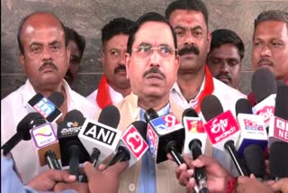 central-minitser-prahlad-joshi-slams-mla-tanveer-sait