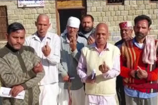 Himachal siblings cast votes after performing father's last rites