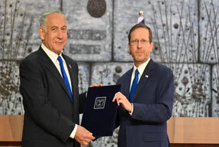Benjamin Netanyahu handed over mandate to form new government in Israel