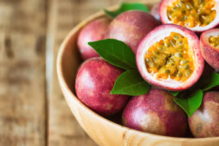 Study: Passion fruit peels has potential to preserve fresh fruits