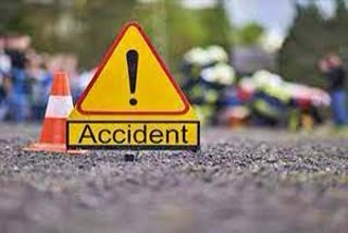 three people injured in Lakhimpur Road accident