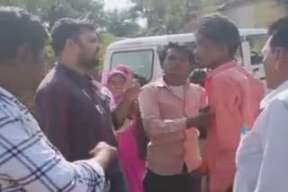 Shivpuri drunken youth assaulted ANM