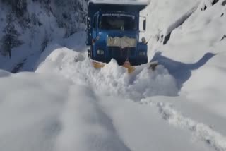 Snow clearance on Bangus Nowgam road in Kupwara by Border Roads Organization