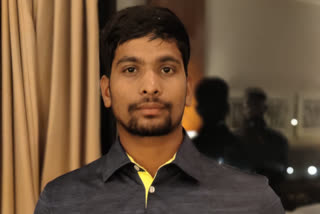 नवादा के युवा क्रिकेटर दीपक का चयन बिहार मेंस अंडर 25 टीम में