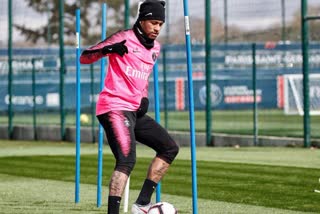 Neymar joins Brazil, has 1st practice ahead of World Cup