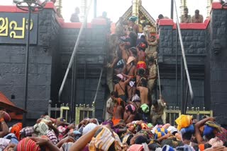 sabarimala  sabarimala pilgrimage  huge crowd of devotees in sabarimala  sabarimala news  latest news in pathanamthitta  latest news today  ഭക്തരുടെ തിരക്ക്  ശബരിമല  ശബരിമല തീര്‍ഥാടനം  മണ്ഡലകാല ഉത്സവത്തിനായി  അയ്യപ്പ ദര്‍ശനം  പമ്പ  മകരവിളക്ക്  ദേവസ്വം ബോര്‍ഡ്  ശബരിമല വാര്‍ത്തകള്‍  പത്തനംതിട്ട ഏറ്റവും പുതിയ വാര്‍ത്ത  ഇന്നത്തെ പ്രധാന വാര്‍ത്ത