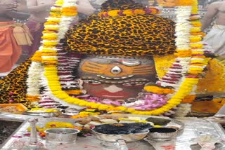 Ujjain Mahakaleshwar temple Baba Mahakal makeup on 17 November 2022