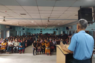 Indian Air Force arranges special Camp for Female Students to join Agnipath Recruitment Scheme