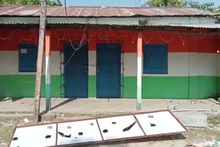 TMC Factionalism Party Members Lock Local Office after declare New Block Committee