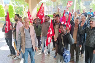 Demonstration of street vendors