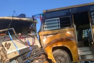 truck hit school bus in shajapur