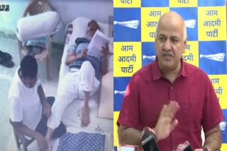 Satyendar Jains viral massage video: ମସାଜ ନୁହେଁ ଫିଜିଓଥେରାପି ଚିକିତ୍ସା କହିଲେ ସିସୋଦିଆ