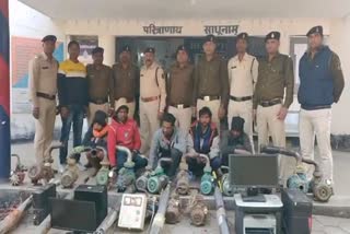 Police arrested gang stealing submersible pump