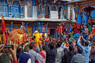 Madmaheshwar Doli Reach Omkareshwar temple