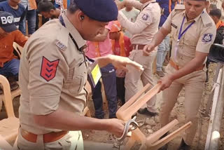 Snake spotted in pandal ahead of PM Modi's rally in Gujarat