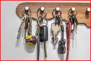 Key Holder as Per Vastu