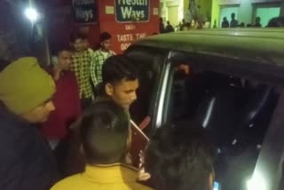 Etv Bharat firing on car riders in meerut