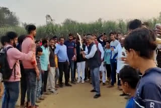 Harish Rawat Played Cricket in Haridwar