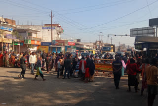 Villagers blocked Ranchi Gumla highway