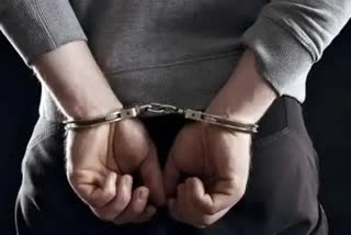 youth-arrested-with-fake-documents-in-home-guard-recruitment-in-khunti