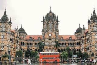 Central Railway  western style  Chhatrapati Shivaji Maharaj Terminus  Chhatrapati Shivaji  CSMT  Mumbai  hygiene  ശുചിത്വം  പൊതുശുചിമുറി  ശുചിമുറി  ടോയ്‌ലറ്റുകളിൽ  ഓട്ടോമാറ്റിക് സീറ്റ് കവർ അപ്പ്  സെന്‍ട്രല്‍ റെയില്‍വേ  മുംബൈ  ഛത്രപതി ശിവജി മഹാരാജ് ടെർമിനസില്‍  യൂറോപ്പ്യന്‍ ടോയ്‌ലറ്റുകള്‍  സീറ്റ് കവര്‍  ക്രമീകരണം  യാത്ര