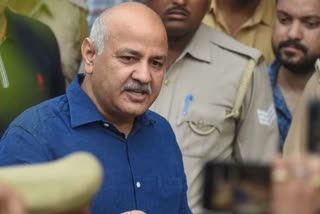 cbi-files-charge-sheet-in-delhi-liquor-scam-case-deputy-cm-sisodia-not-named