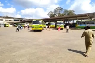 More than 300 buses stopped plying between Karnataka-Maharashtra following border dispute escalation