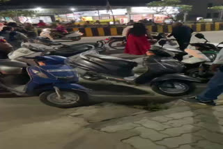 indore controversy over parking