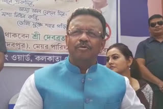 firhad-hakim-criticised-mithun-chakraborty-comments-on-investment-in-bengal