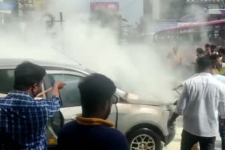 Fire broke out in parked car