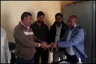 Haryana Roadways Honest conductor returned 1 lakh rupees in Faridabad
