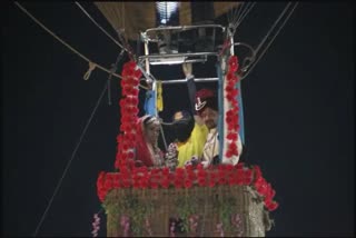 Varmala Ceremony in Hot Air Balloon