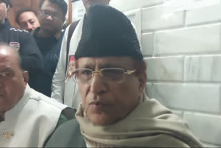 Samajwadi Party leader Azam Khan blames police. He said that the police have asked his wife to stay at home.