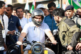 Rahul Gandhi rides Bullet in Indore during Bharat Jodo Yatra