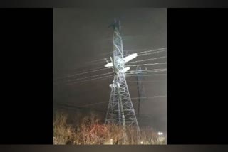 US Plane crashes into power lines in Montgomery County cuts off electricity