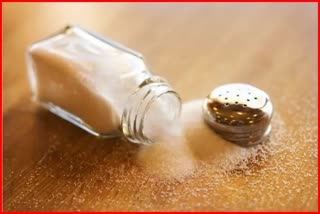 Shaking less salt on food could reduce heart disease risk