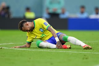 FIFA World Cup  FIFA World Cup 2022  Brazil vs Switzerland  Neymar  Neymar injury  Vinicius Junior  Vinicius Junior on Neymar  Roberto Carlos  റോബർട്ടോ കാർലോസ്  റൊണാള്‍ഡോ  Ronaldo  നെയ്‌മര്‍  വിനീഷ്യസ് ജൂനിയര്‍  നെയ്‌മര്‍ക്ക് പനിയെന്ന് വിനീഷ്യസ് ജൂനിയര്‍  ഫിഫ ലോകകപ്പ്  ഖത്തര്‍ ലോകകപ്പ്