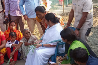 Mamata Banerjee Mixes with people Sundarbans Village