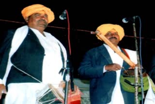 Gondali singer Venkappa Sugathekar gets his doctorate degree