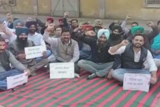 Punsap employees on strike
