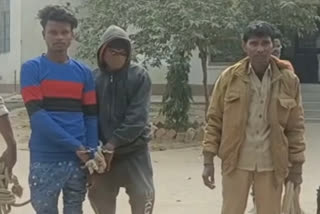 मुंगेर से शराब के नशे में तीन शराबी गिरफ्तार