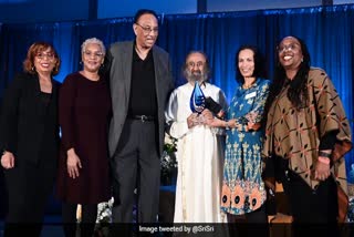 sri sri ravishankar awarded