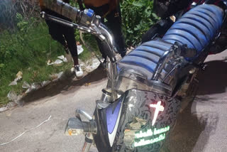 Three dead after speeding motorcycle hits tree in UP's Amroha