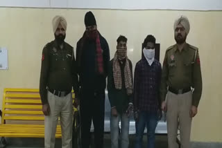 Mansa police arrested three accused with fake currency of 2 lakh 55 thousand