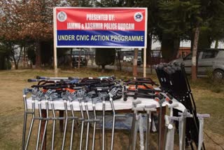 Budgam Police Distributes Mobility Aids & Equipments Among Specially Abled Persons Under CAP