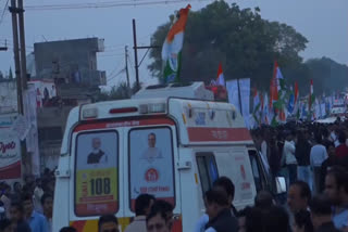 ambulance stuck in bharat jodo yatra