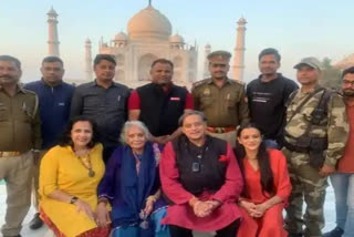 Sashi Tharoor saw the Taj Mahal with his family