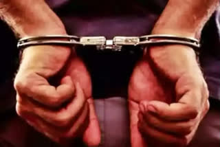 DELIVERY BOY ARRESTED FOR MOLESTING WOMAN IN MUMBAI